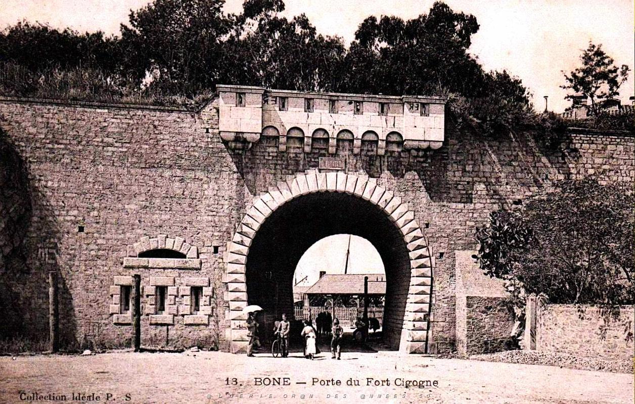 Bone - Porte du Fort Cigogne.jpg